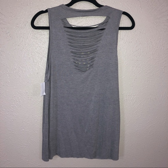 Sold! Prince Distressed purple rain Doves Tank 🕊 - Picture 3 of 5